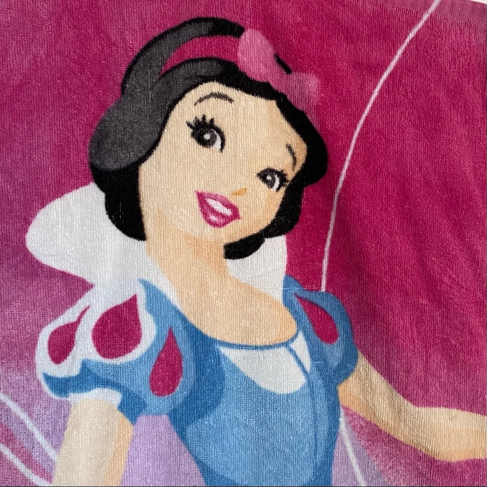 Disney Store Princess Beach Towel Snow White Cinderella Sleeping Beauty Vintage